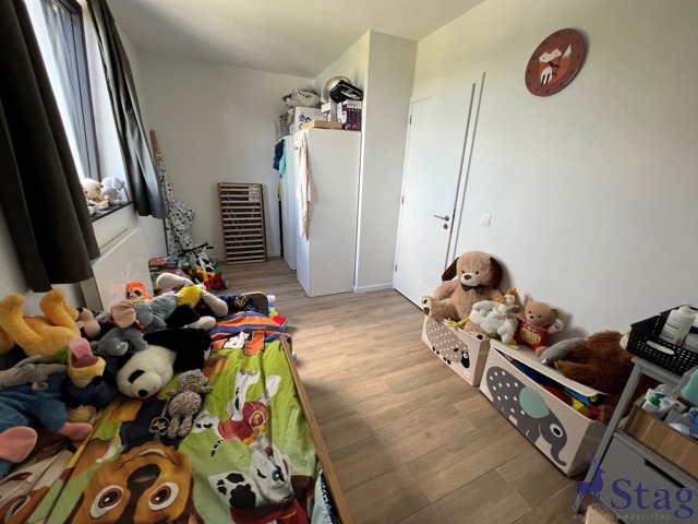 Penthouse 2 chambres avec terrasses, parking et cave