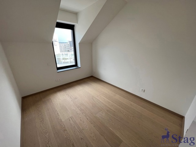 Magnifique appartement 2 chambres, terrasse, parking et cave