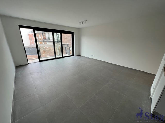 Magnifique appartement 2 chambres, terrasse, parking et cave