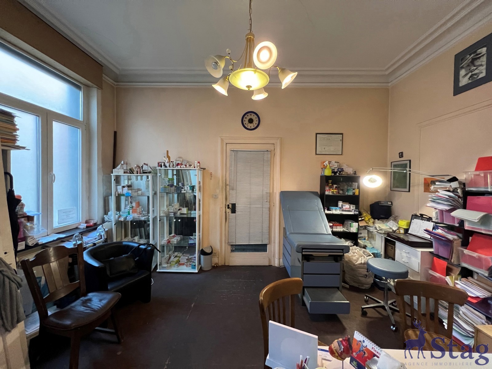 Maison 5 chambres, jardin et caves idéalement située