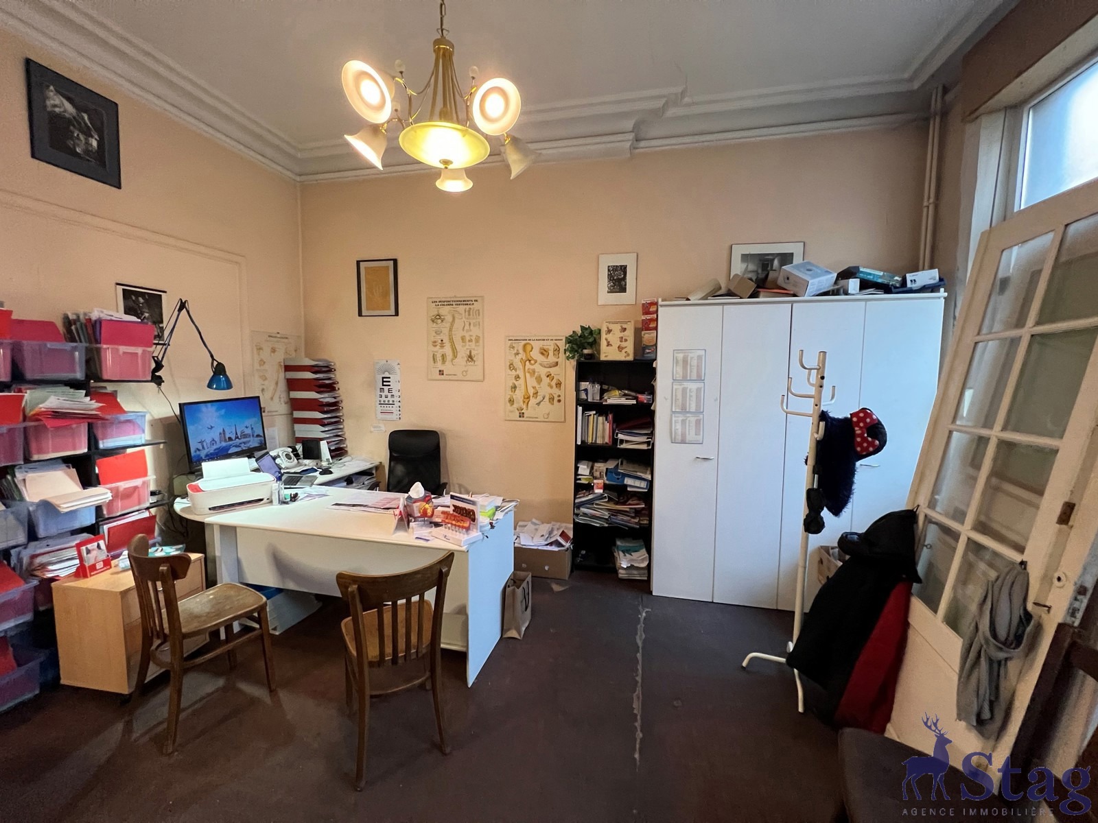 Maison 5 chambres, jardin et caves idéalement située