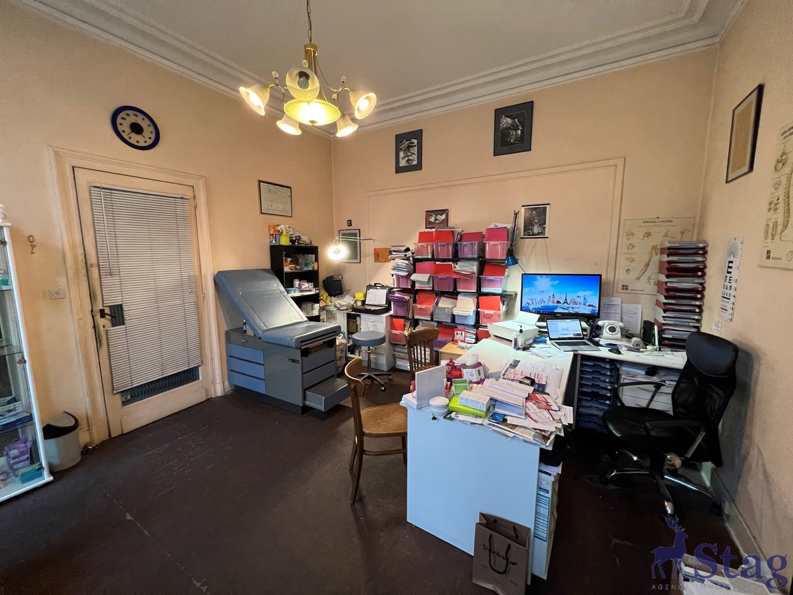 Maison 5 chambres, jardin et caves idéalement située