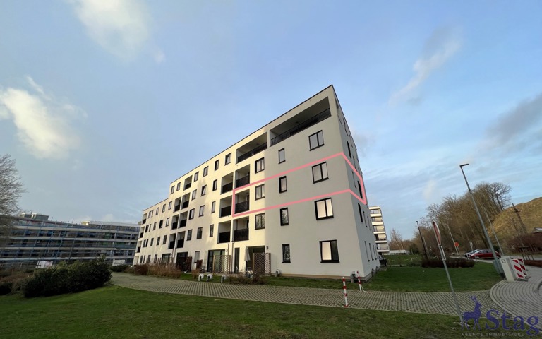 Appartement 3 chambres avec terrasse, parking et cave