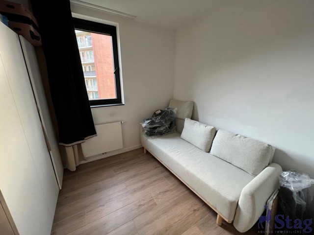 Appartement 3 chambres avec terrasse, parking et cave