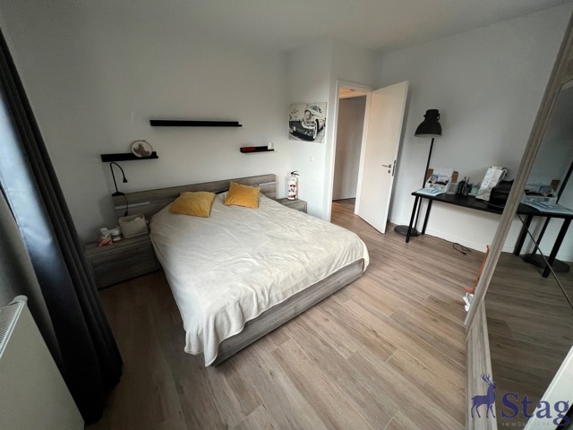 Appartement 3 chambres avec terrasse, parking et cave
