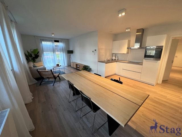 Splendide appartement 2 chambres, terrasse, parking et cave