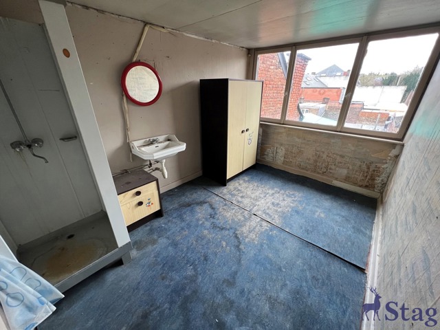 Maison de commerce de 300m² à rénover