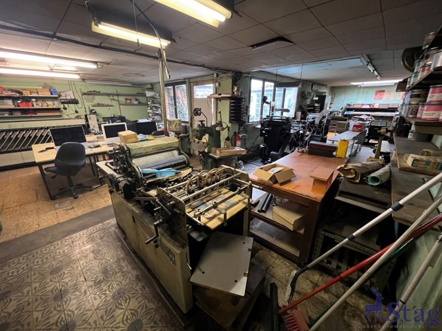 Maison de commerce de 300m² à rénover