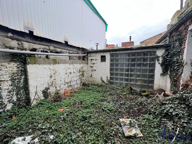 Maison de commerce de 300m² à rénover