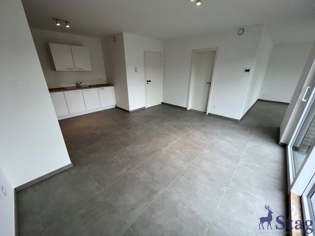 Appartement 2 chambres avec jardin, parking et cave