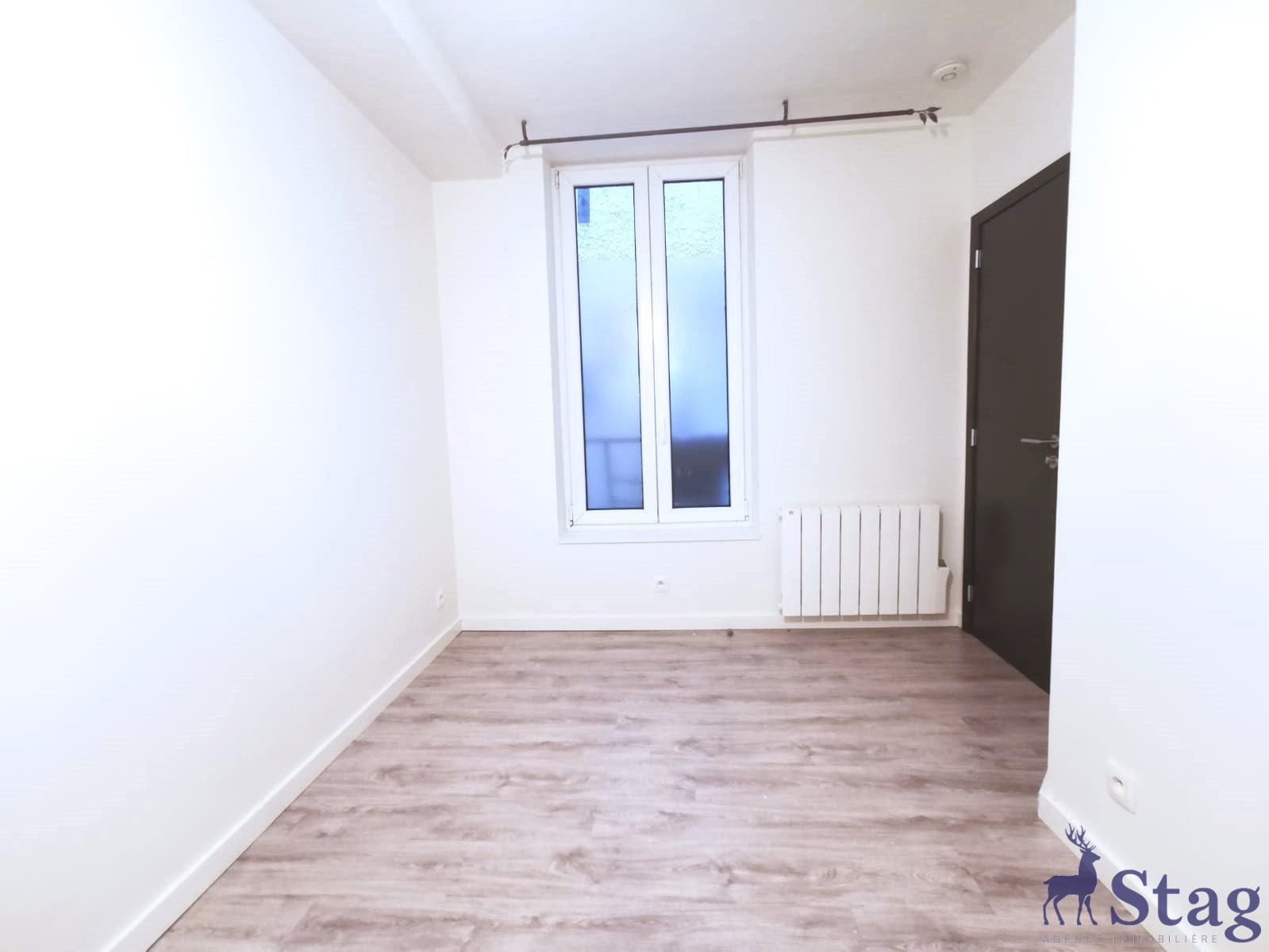 Studio rénové dans le centre de Gembloux