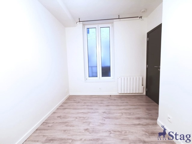 Studio rénové dans le centre de Gembloux