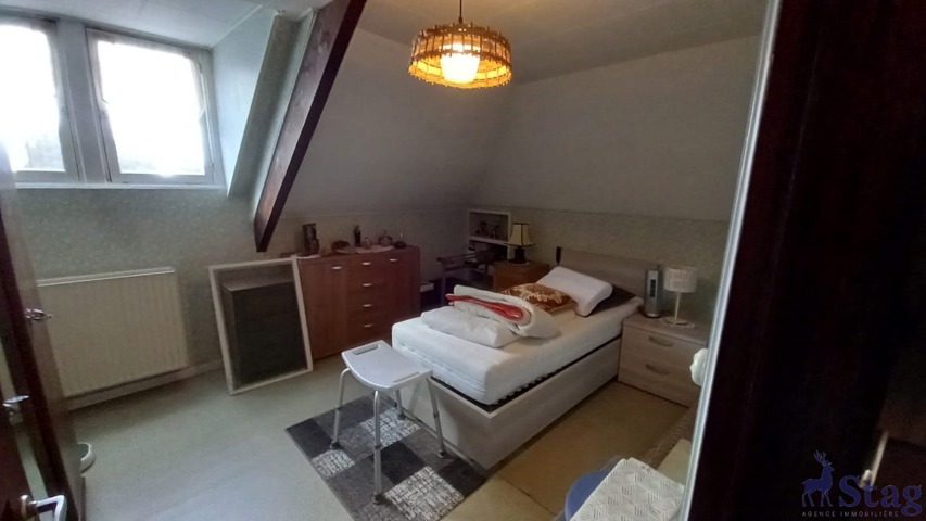 Jolie villa 2 chambres, caves et garage sur terrain de 15a