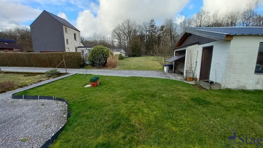 Jolie villa 2 chambres, caves et garage sur terrain de 15a