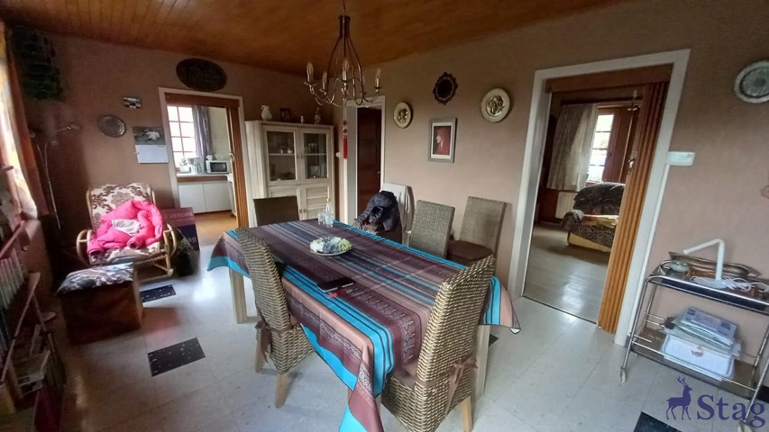 Jolie villa 2 chambres, caves et garage sur terrain de 15a