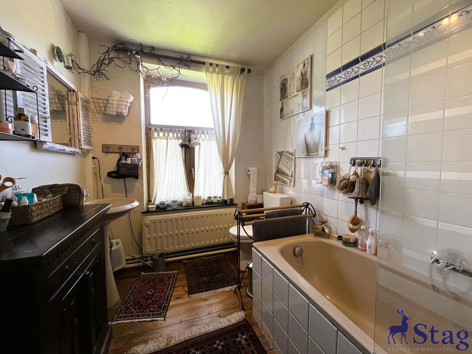 Maison de caractère sur terrain de 18ares avec 5 chambres