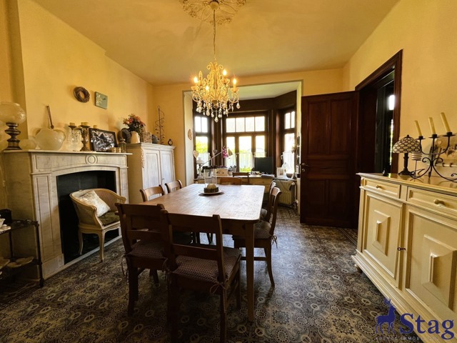 Maison de caractère sur terrain de 18ares avec 5 chambres