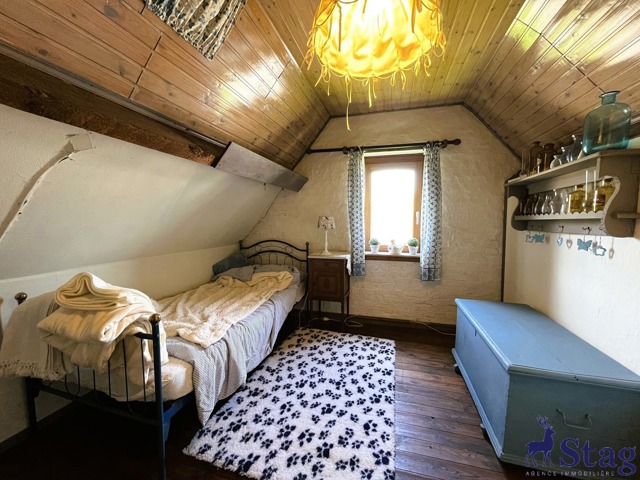 Maison de caractère sur terrain de 18ares avec 5 chambres