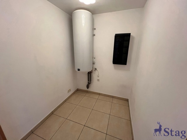Lumineux appartement  2 chambres + box garage en supplément