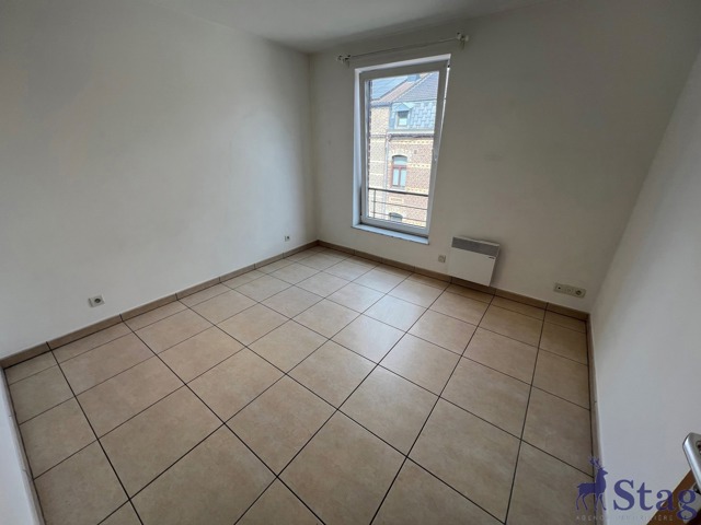 Lumineux appartement  2 chambres + box garage en supplément