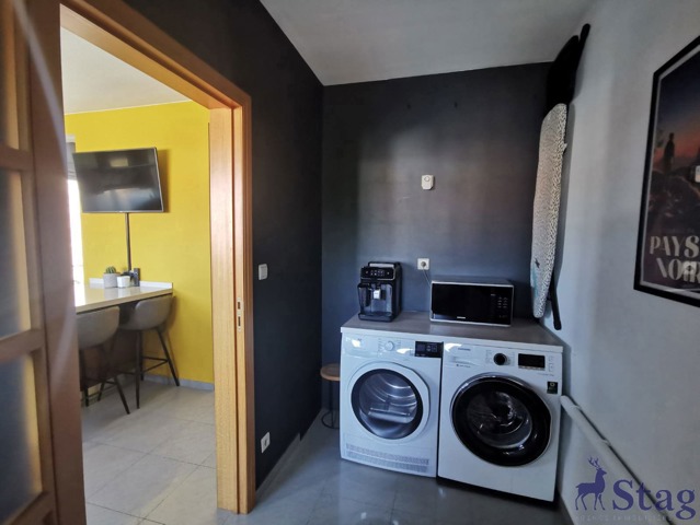 Superbe maison bel-étage avec espace professionnel