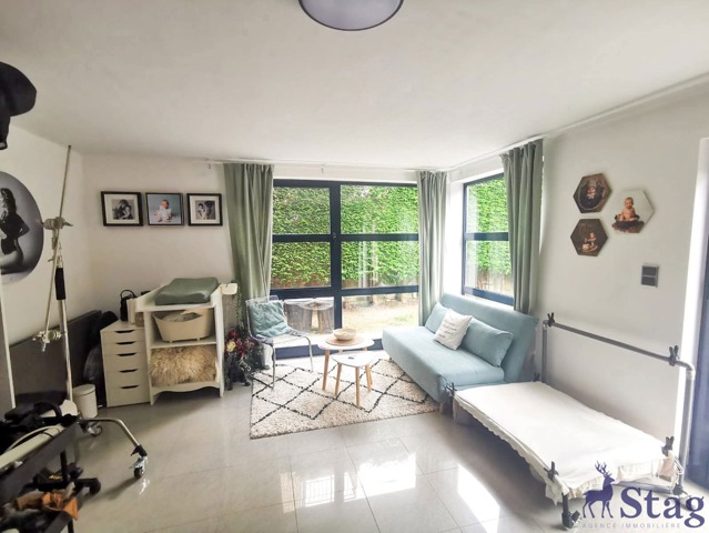 Superbe maison bel-étage avec espace professionnel