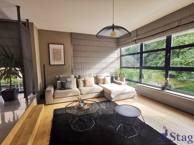 Superbe maison bel-étage avec espace professionnel