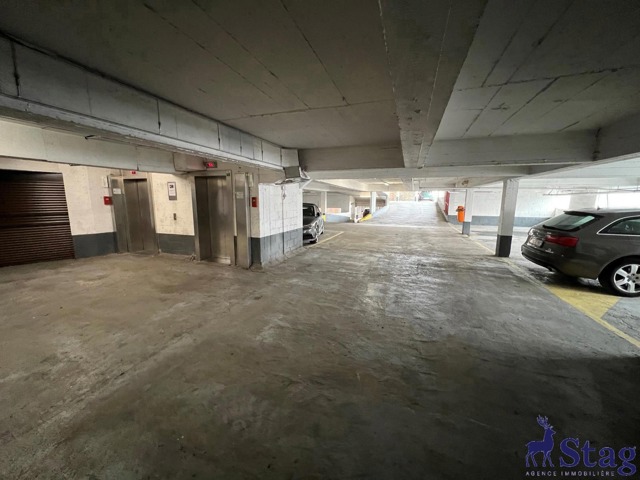 Double box garage