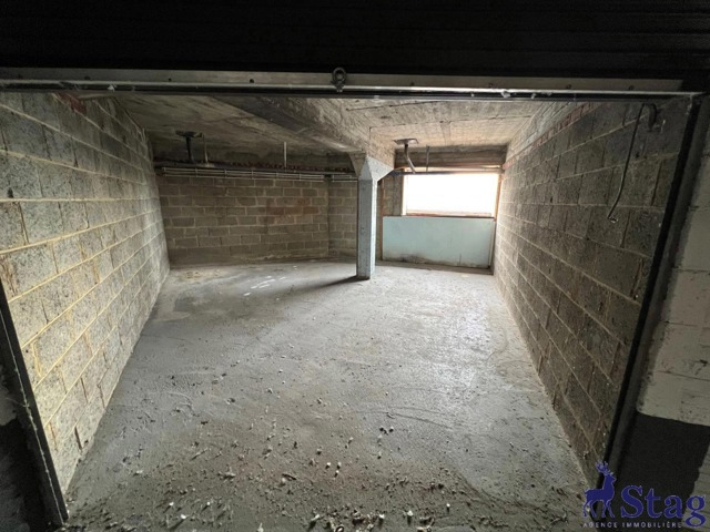 Double box garage