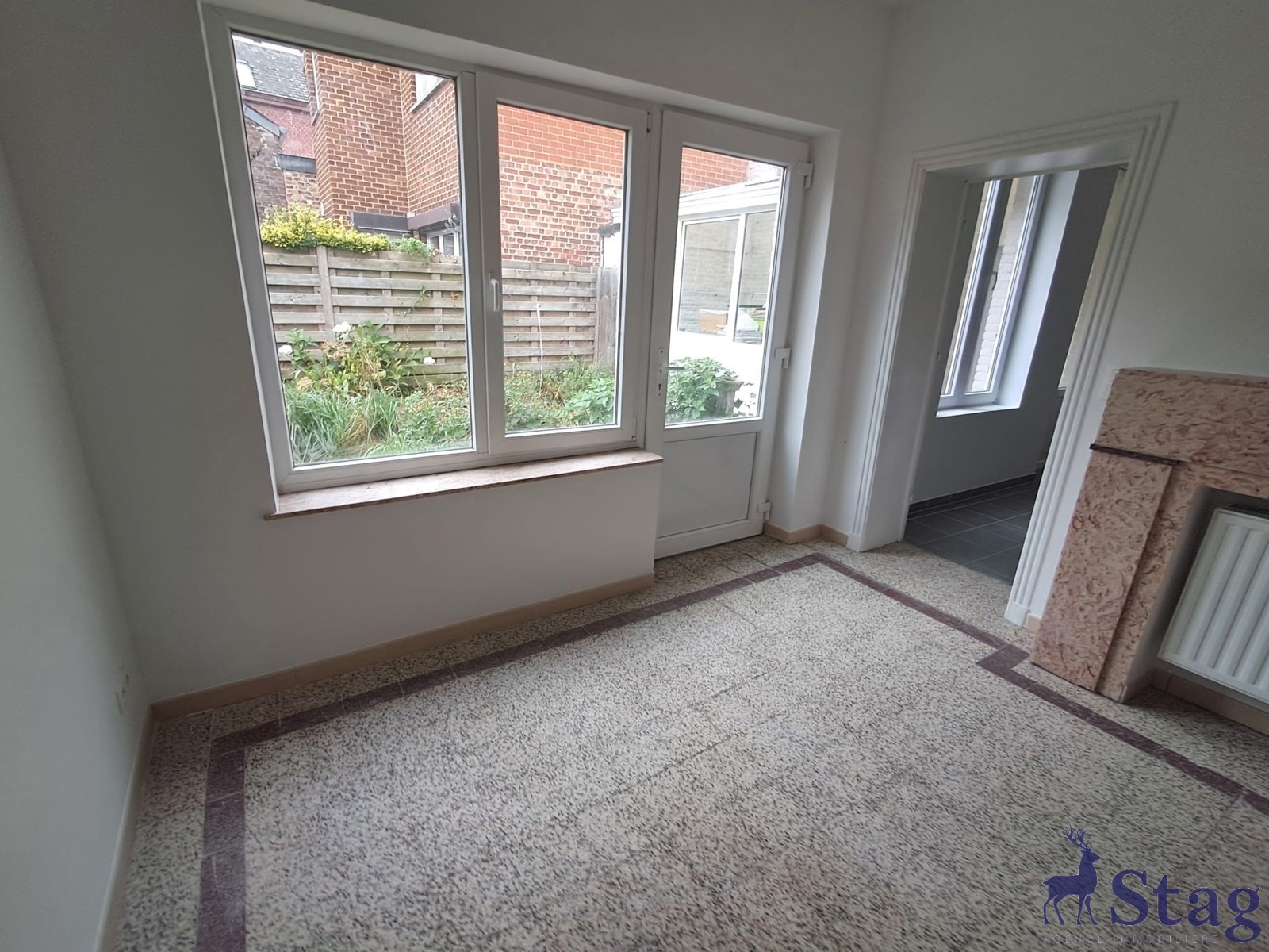 Appartement 1 chambre au rez-de-chaussée avec jardin et cave