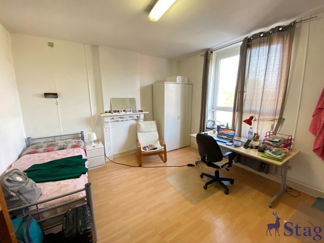 Immeuble de rapport 11 kots étudiants + appartement 1 chambre