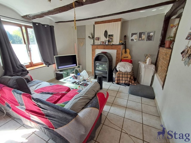 Maison 2 chambres avec cour extérieure et cave