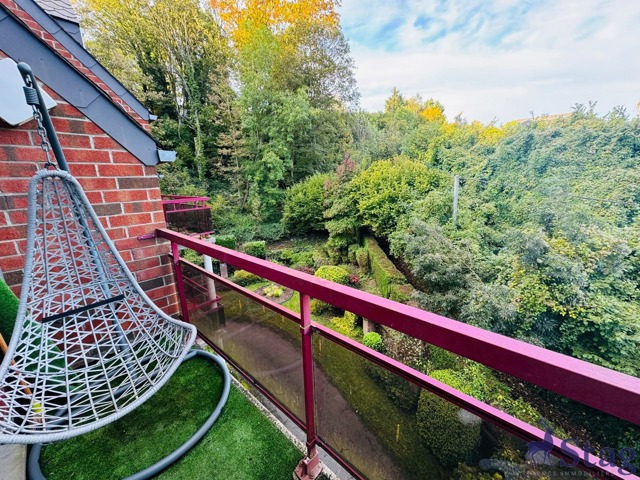 Appartement 1 chambre avec terrasse et parking extérieur