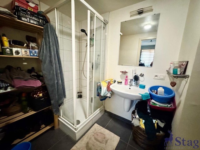 Appartement 1 chambre situé en plein centre de Ciney