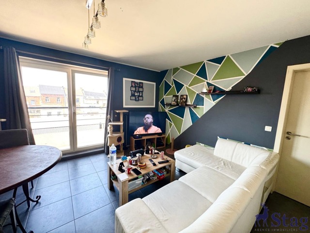 Appartement 1 chambre situé en plein centre de Ciney