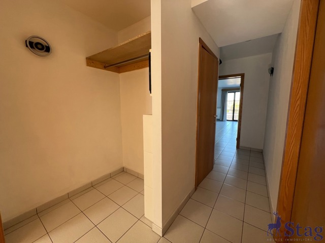 Appartement 2 chambres avec terrasse et cave