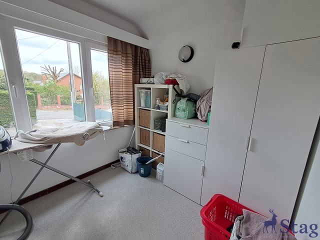 Villa de plain-pied 2 chambres avec garage et jardin