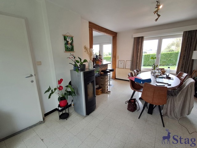 Villa de plain-pied 2 chambres avec garage et jardin