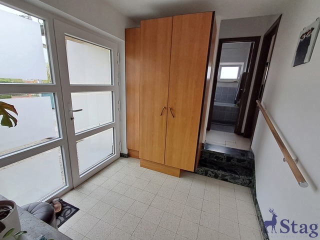 Villa de plain-pied 2 chambres avec garage et jardin