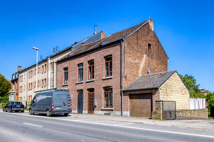 Maison 3 chambres avec garage et caves