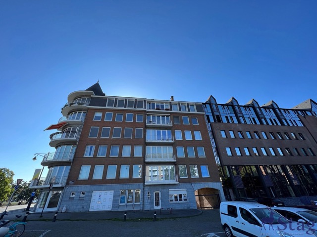 Spacieux appartement 2 chambres, terrasses et parking