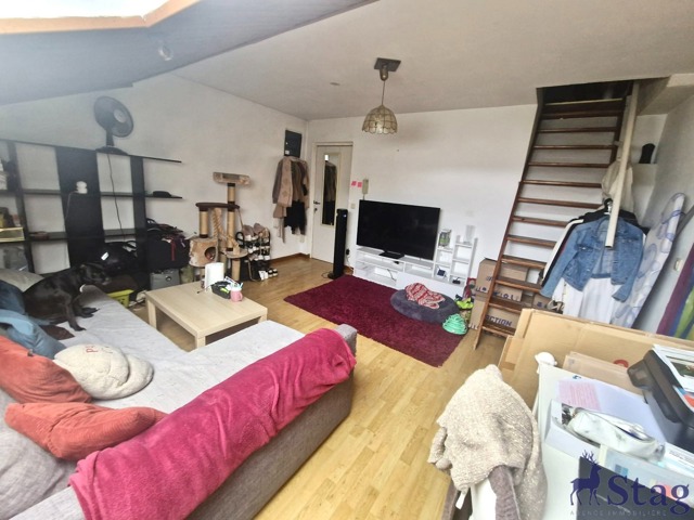 Charmant duplex une chambre d’environ 61 m²