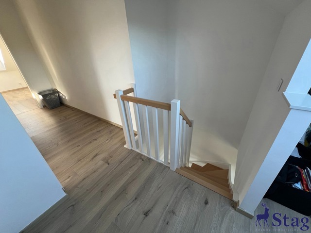 Duplex 3 chambres, bureau, terrasse, box garage et parking