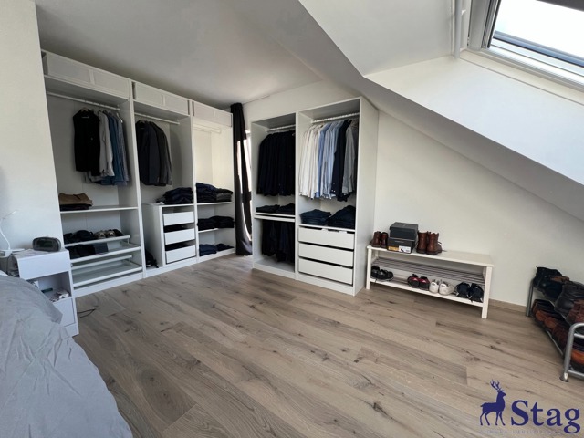 Duplex 3 chambres, bureau, terrasse, box garage et parking
