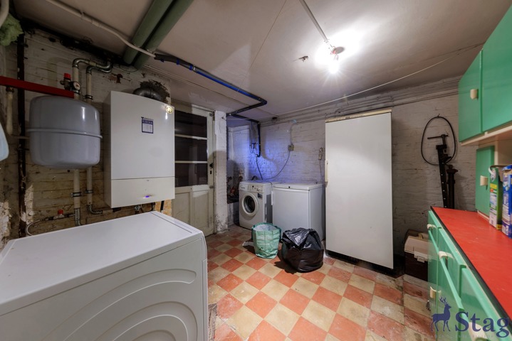 Maison 3 chambres de 159 m² avec caves et jardin