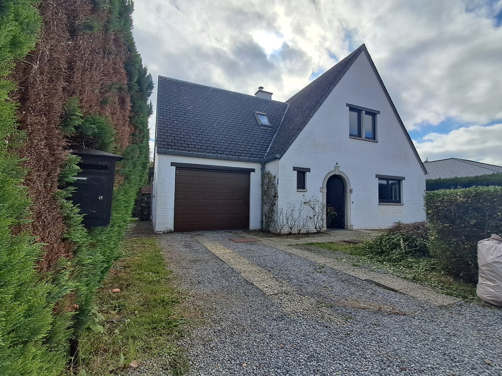 Villa 3 chambres, bureau et garage