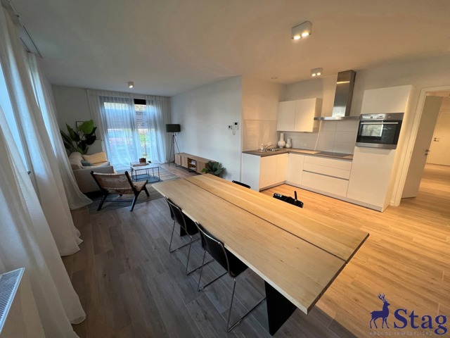 Splendide appartement 2 chambres, terrasse, parking et cave