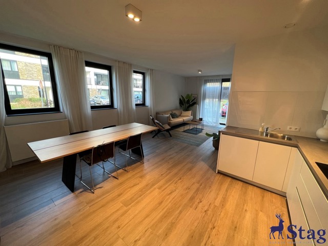 Splendide appartement 2 chambres, terrasse, parking et cave