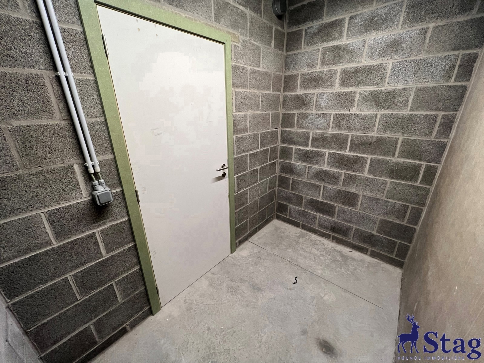 Magnifique appartement 2 chambres, terrasse, parking et cave