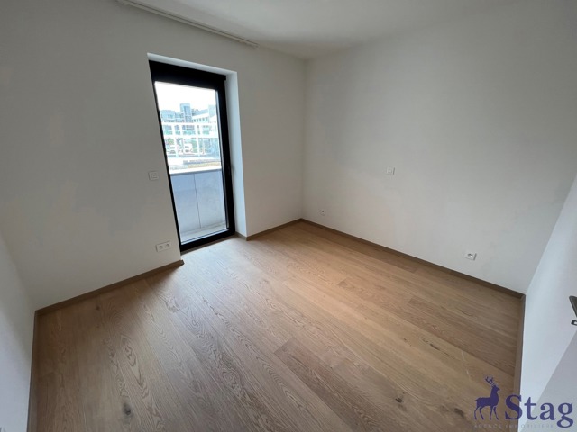 Magnifique appartement 2 chambres, terrasse, parking et cave